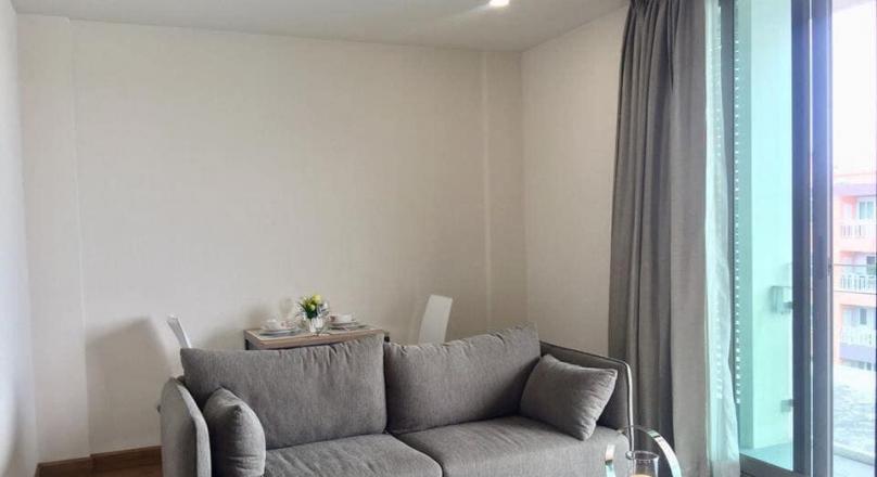 A 48 Sq M one bedroom apartment on 7 floor at Nimmana Condo