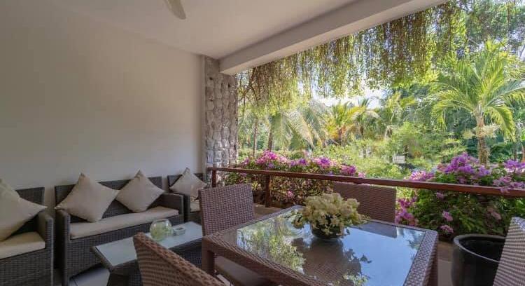 DEAL- APARTMENT SURIN - Walking distance to the beach of SURIN ! 
