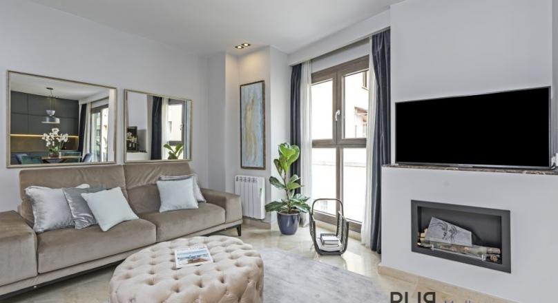Apartment. Santa Catalina. Right in the middle and still quiet.