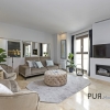 Apartment. Santa Catalina. Right in the middle and still quiet.