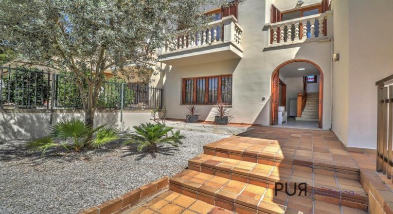 Investment. Port d'Alcudia. Villa. Holiday rental license.