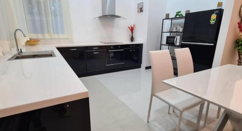 Freehold Thai Villa House in Pahklok